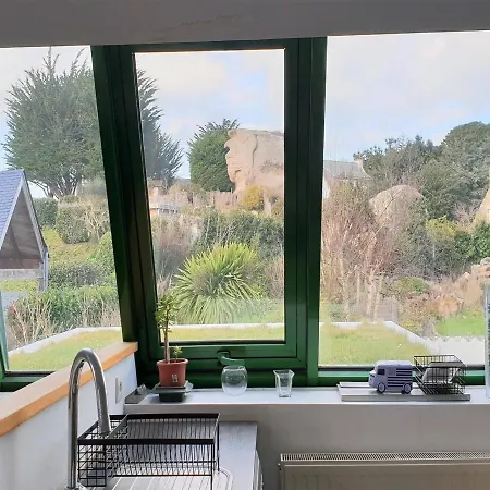 Maison Pour 6 Pers. A Avec Jardin Clos, Proche Et Commerces, Wifi Et Billard - Fr-1-368-159