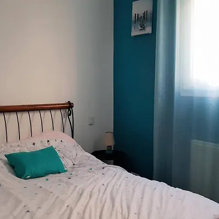Maison Pour 6 Pers. A Avec Jardin Clos, Proche Et Commerces, Wifi Et Billard - Fr-1-368-159 *