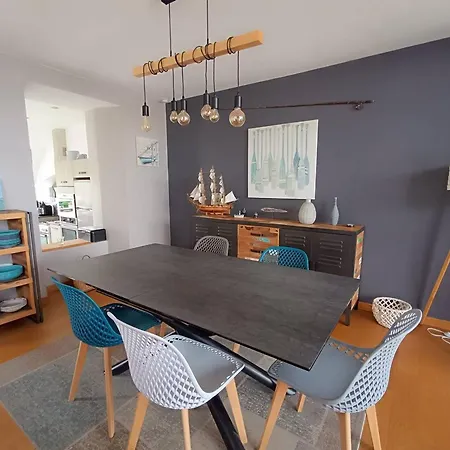 Maison Pour 6 Pers. A Avec Jardin Clos, Proche Et Commerces, Wifi Et Billard - Fr-1-368-159 Trégastel